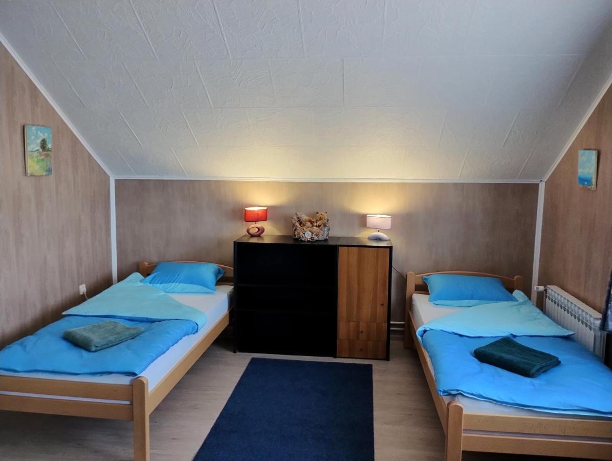 Hostel Suzzzy Novska Luaran gambar