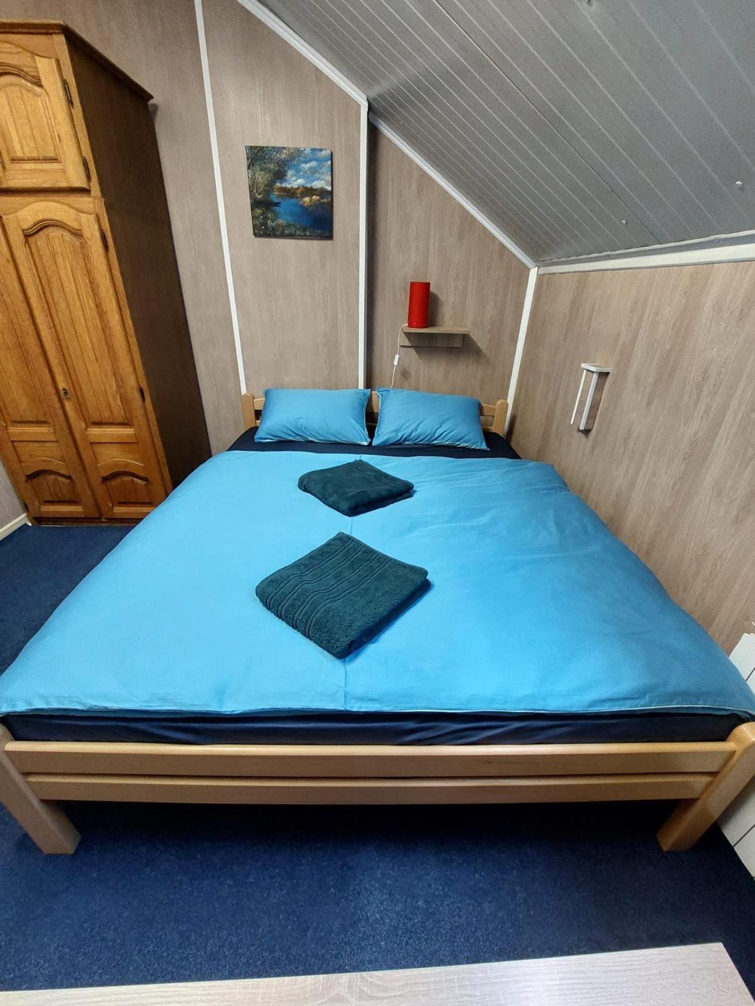Hostel Suzzzy Novska Luaran gambar